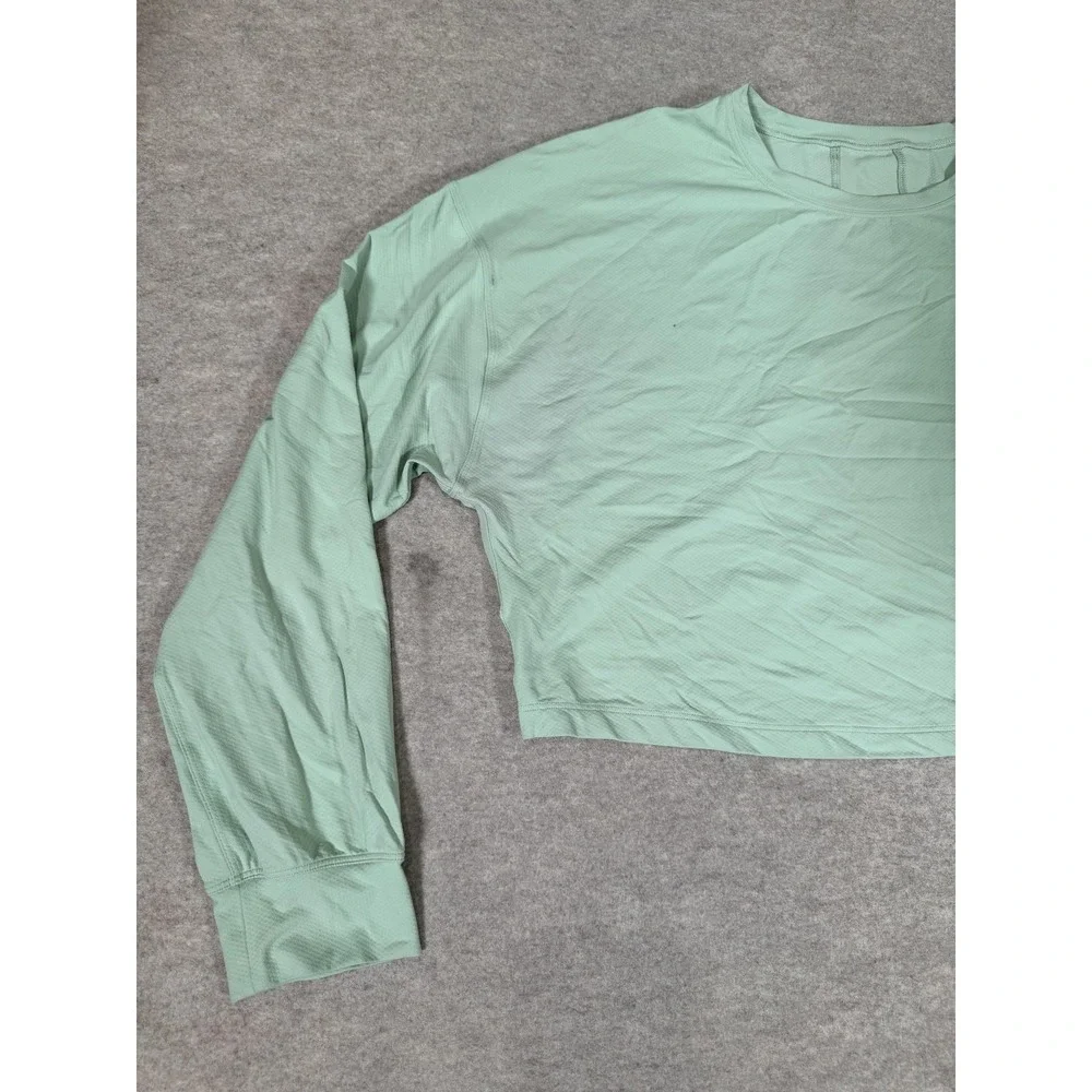 Lululemon Shirt Womens 10 Green Cropped Long Sleeve Crew Mesh Yoga Athletic Top